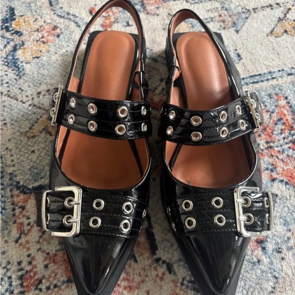 Amazon Shoes - Black Patent Buckle Flats